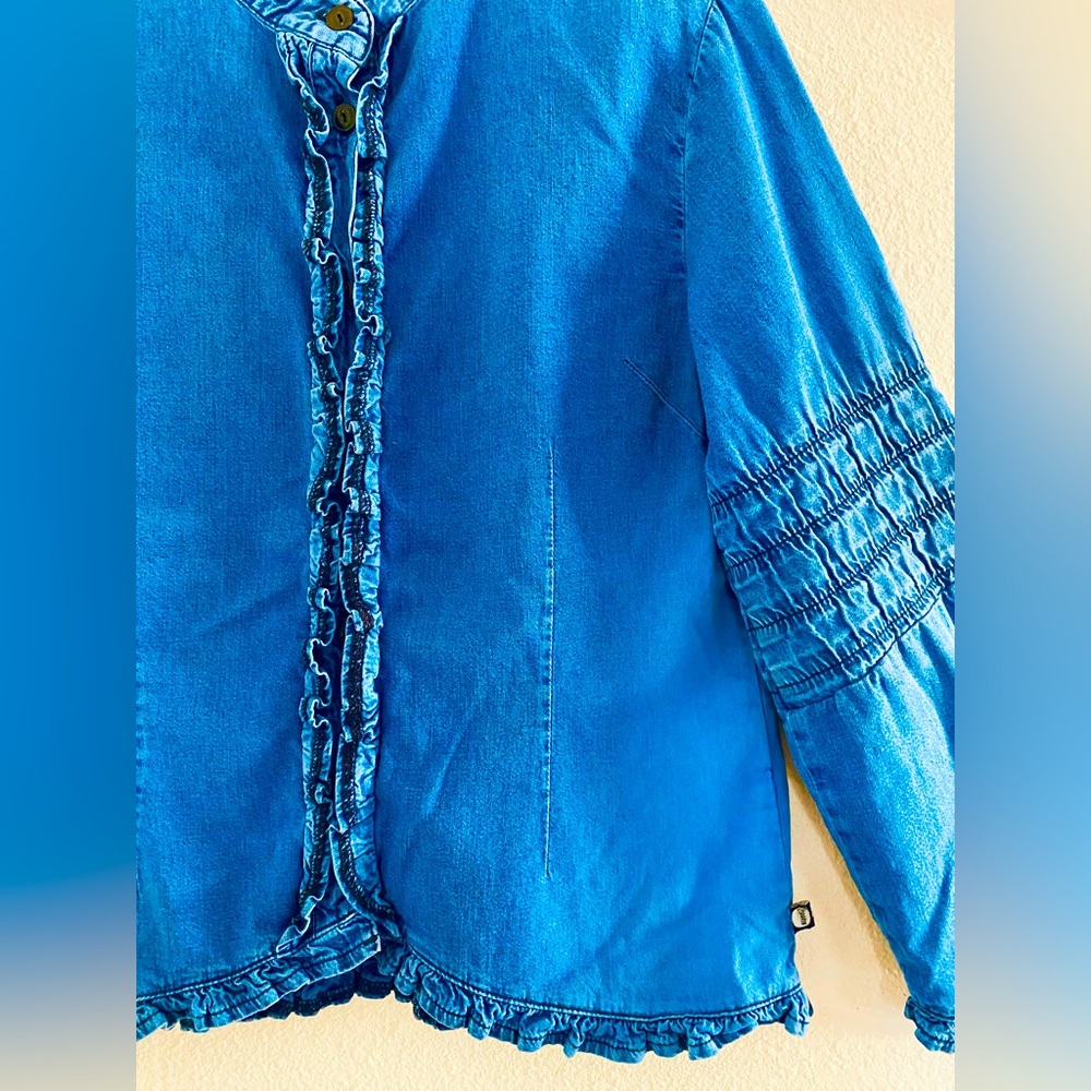 Blondie Ruffle Edge Denim Button- up Blouse/Jacket - Picture 5 of 10